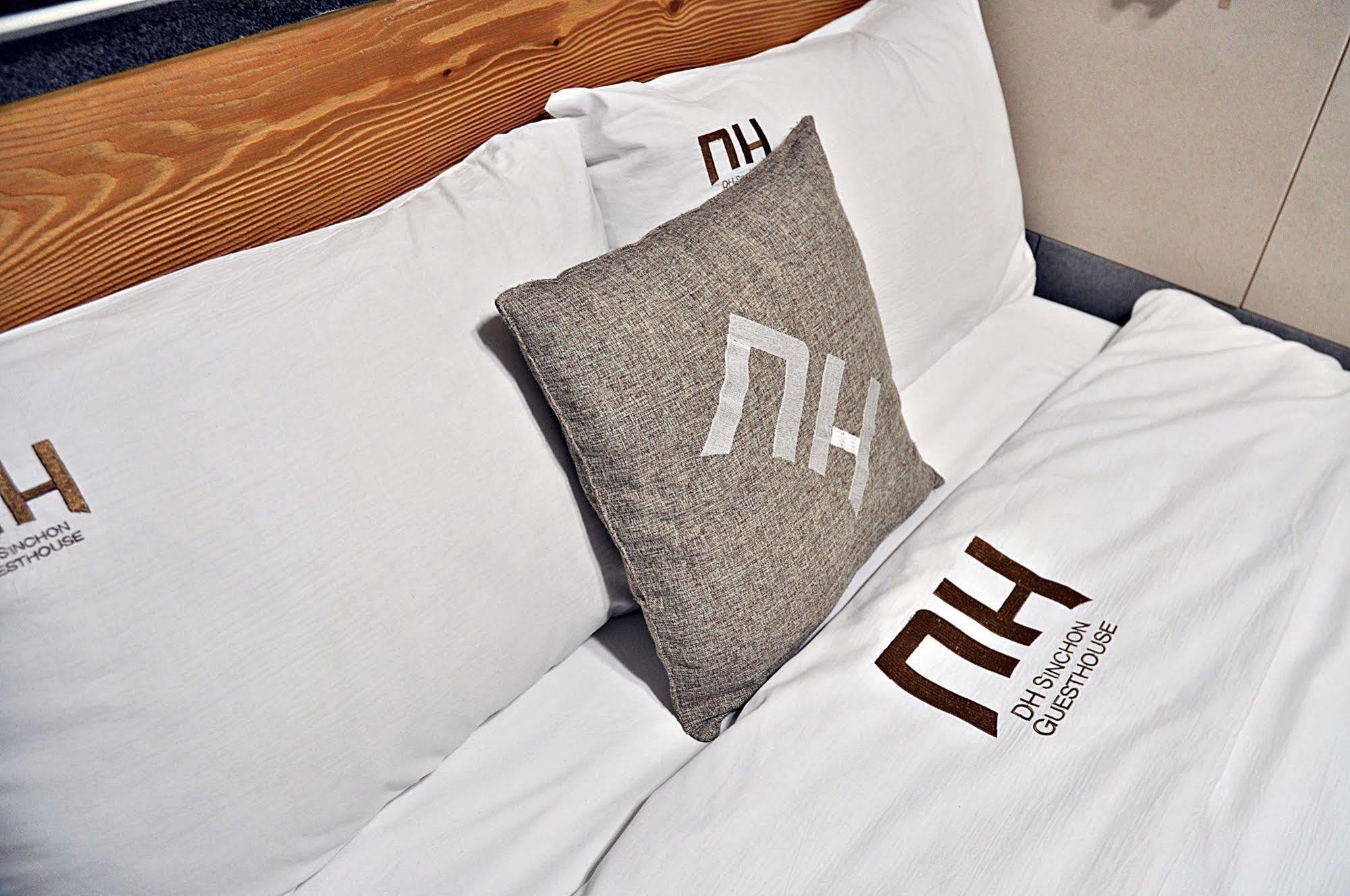 D.H Sinchon Guesthouse Seul Zewnętrze zdjęcie